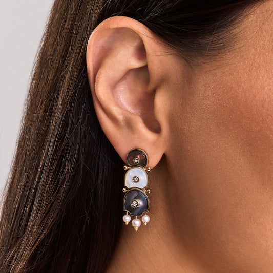 Brinco Fiorella | Madrepérolas, Brilhantes e Pérolas