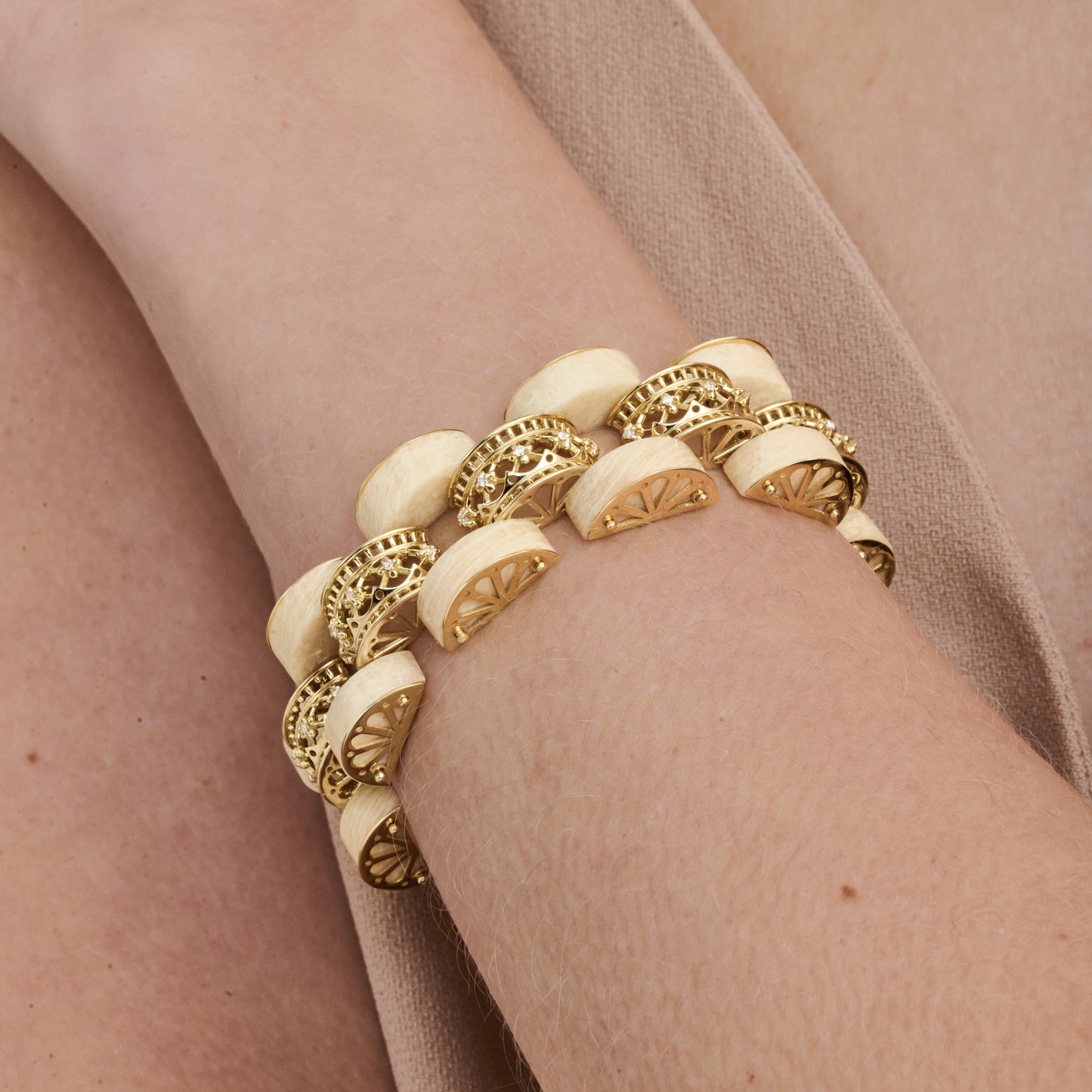 Pulseira Leggero | Ouro Amarelo, Brilhantes e Amazonitas