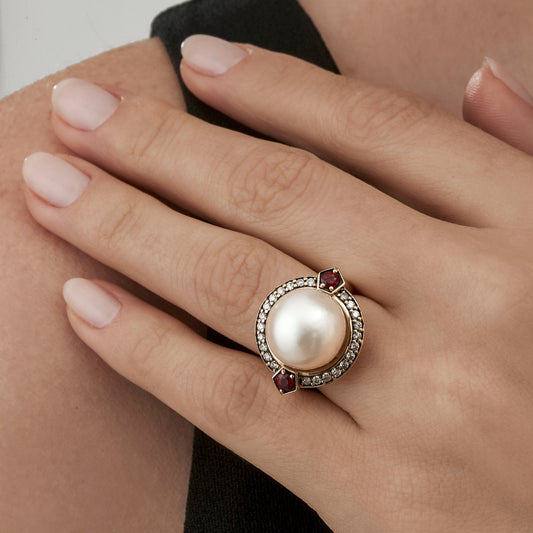 Anel Lilac | Pérola, Rubi, Brilhantes e Ródio Negro