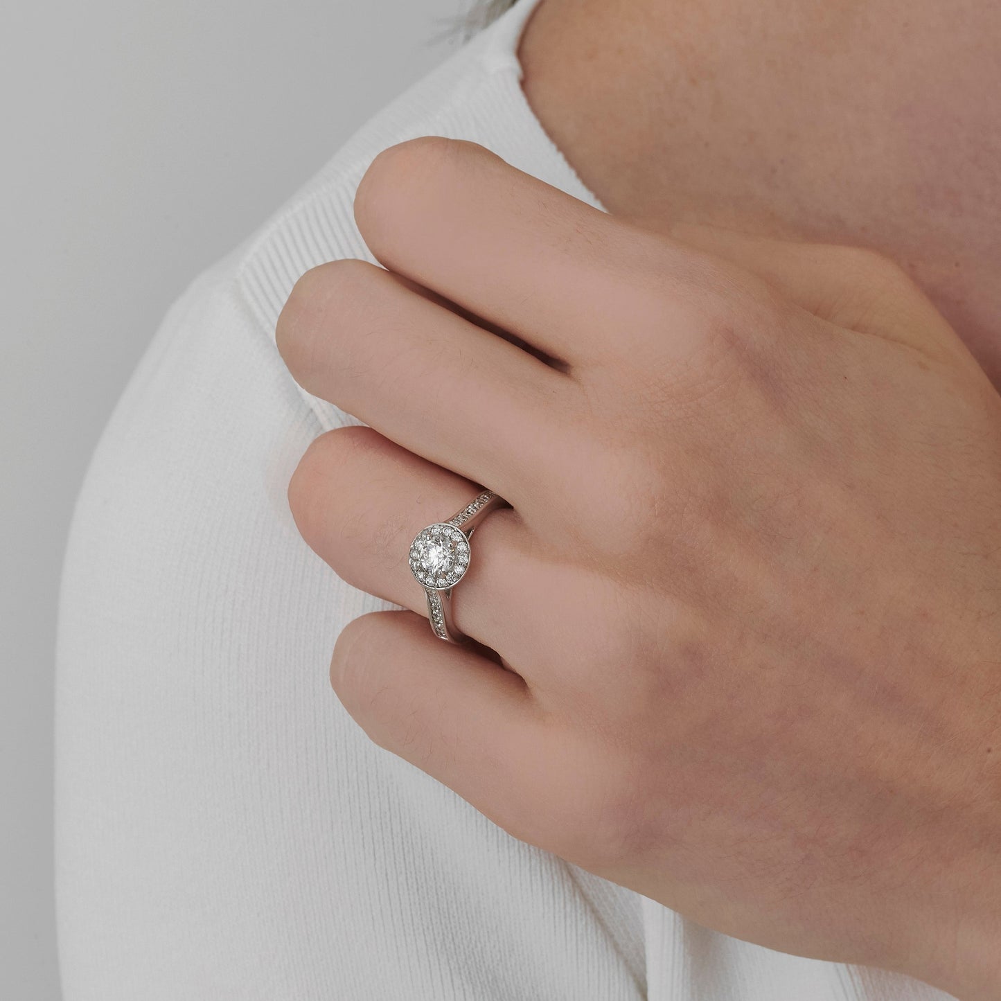 Anel de Diamante 050 | Diamantes e Ouro Branco