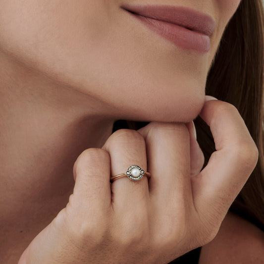 Anel Iris | Pérola, Brilhantes e Ródio Negro