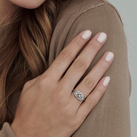 Anel Laken | Ouro Champanhe e Diamantes