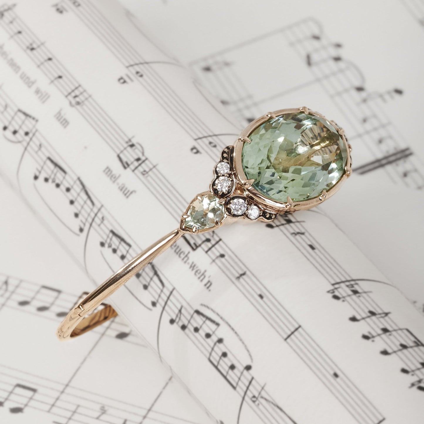 Pulseira Sinfonia | Prasiolitas, Brilhantes e Ródio Negro