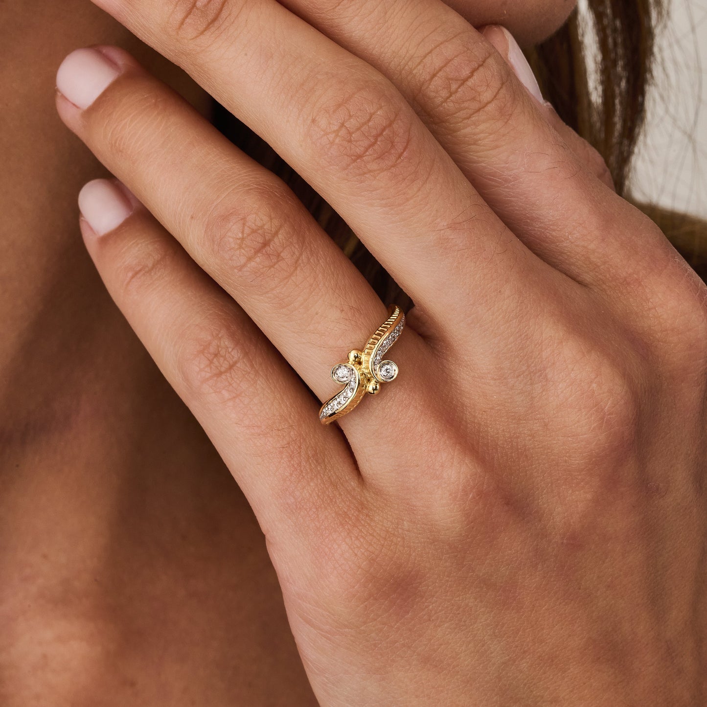 Anel Teruel | Ouro Amarelo e Brilhantes