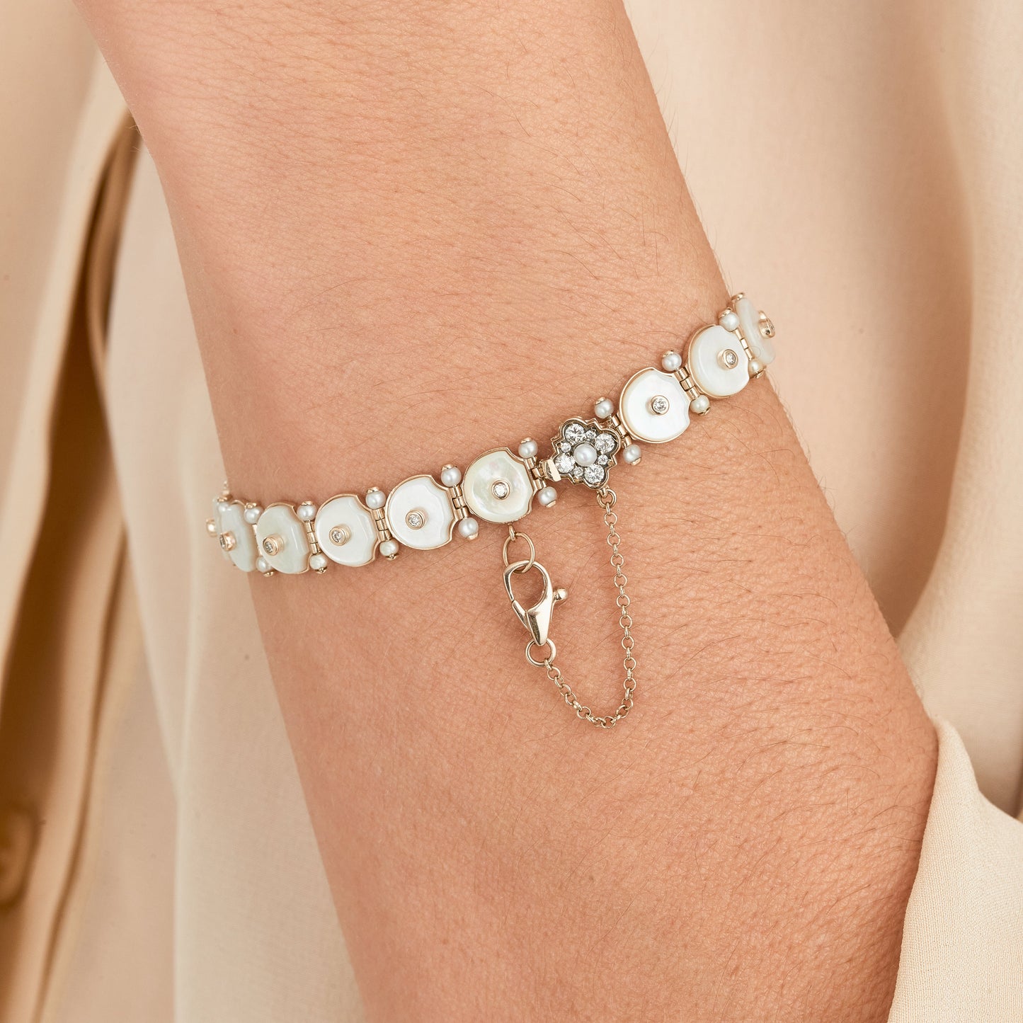 Pulseira Magnolia | Madrepérola e Pérola