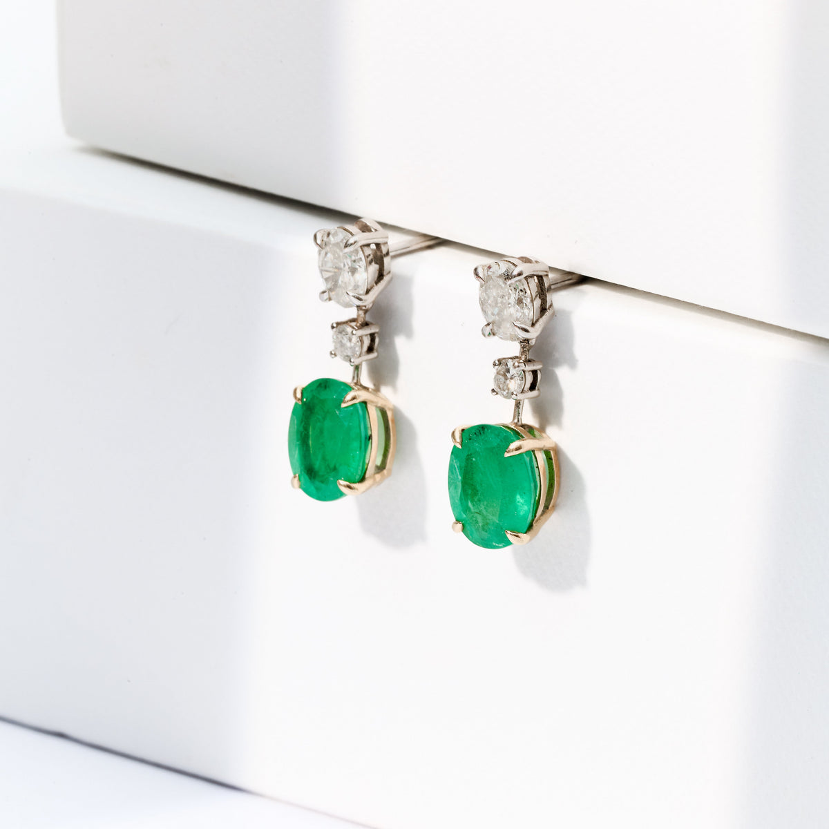 Esmeralda 08B 35 | Esmeralda e Brilhantes