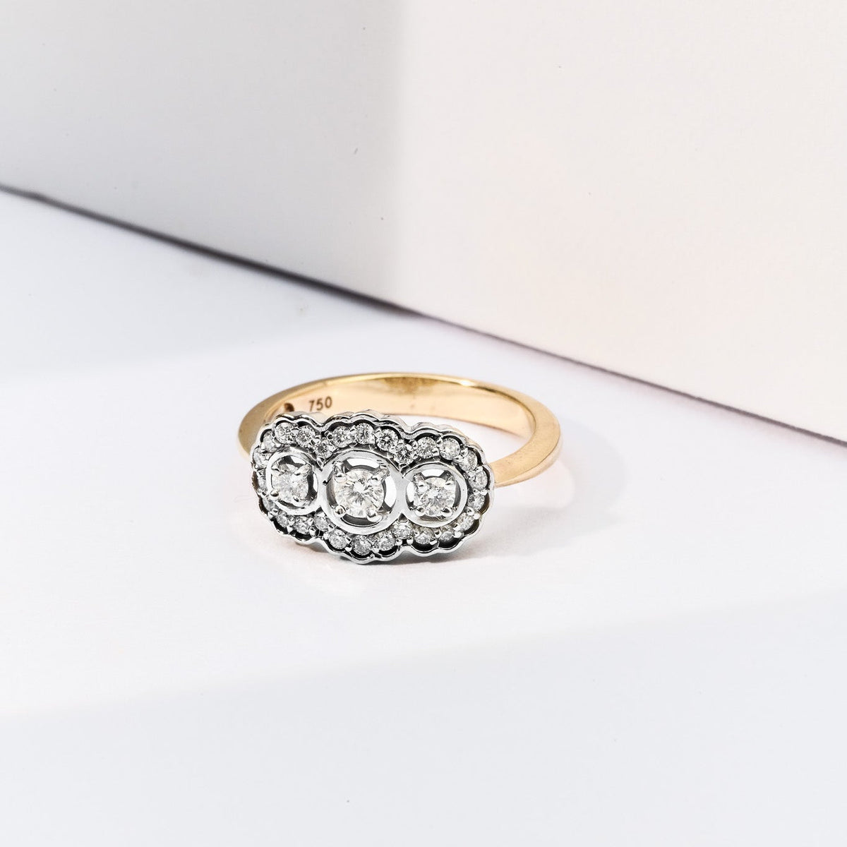 Anel Laken | Ouro Champanhe e Diamantes