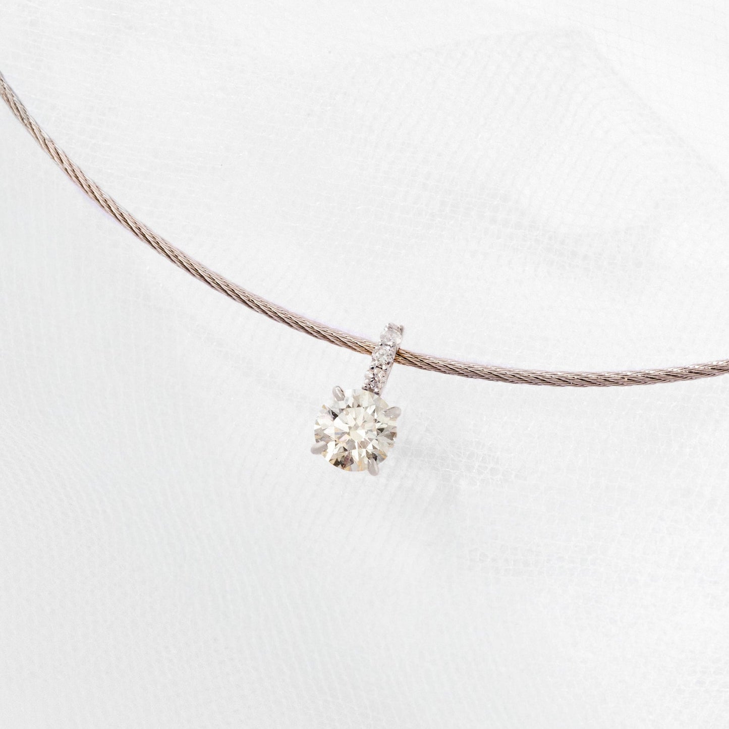 Pingente Astre | Diamante e Ouro Branco