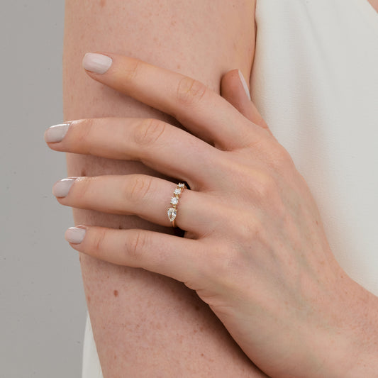 Anel Cometa | Diamantes e Ouro Champanhe