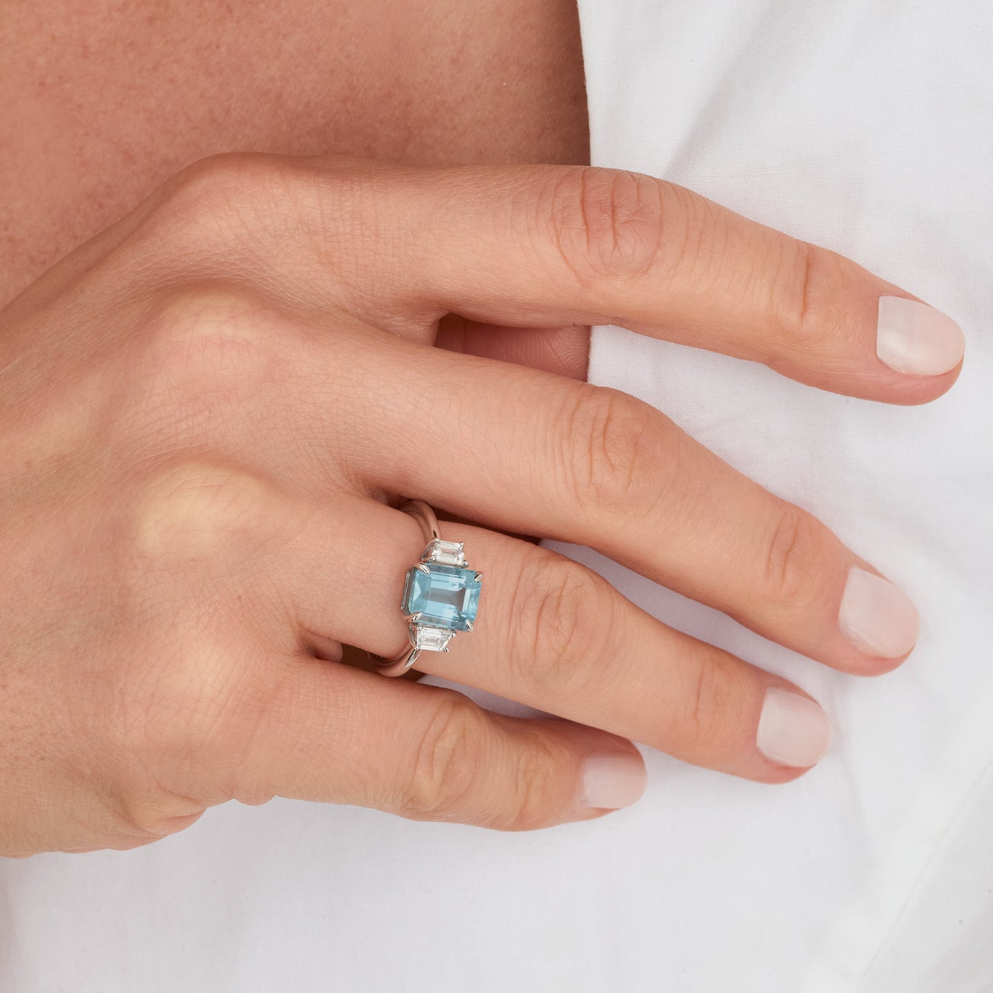 Anel Claire | Água-Marinha e Diamantes