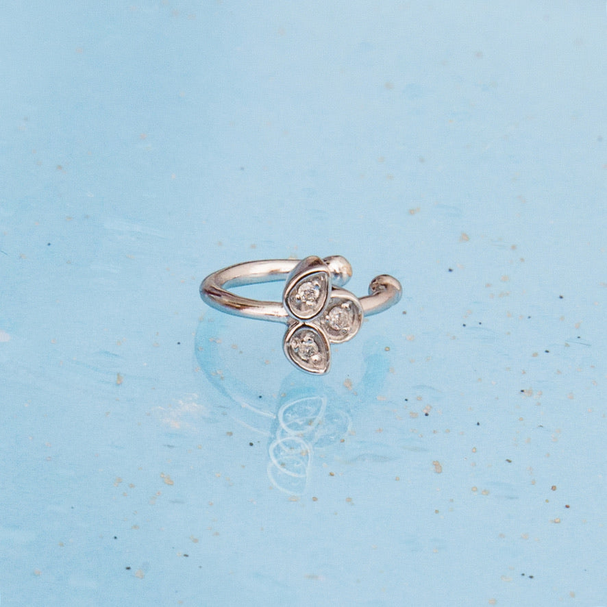 Earcuff de Brilhantes - Maria Eulália